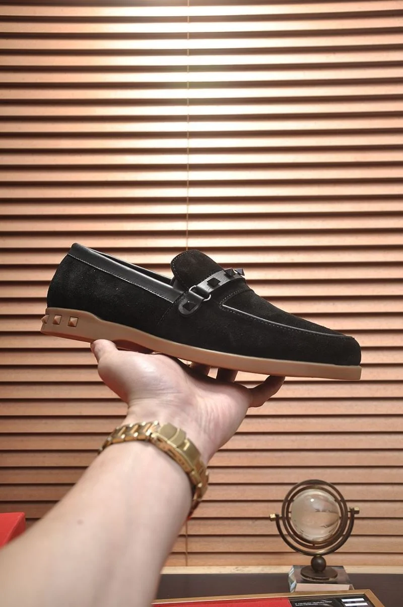 Valentino Low Shoes Resilient 36980