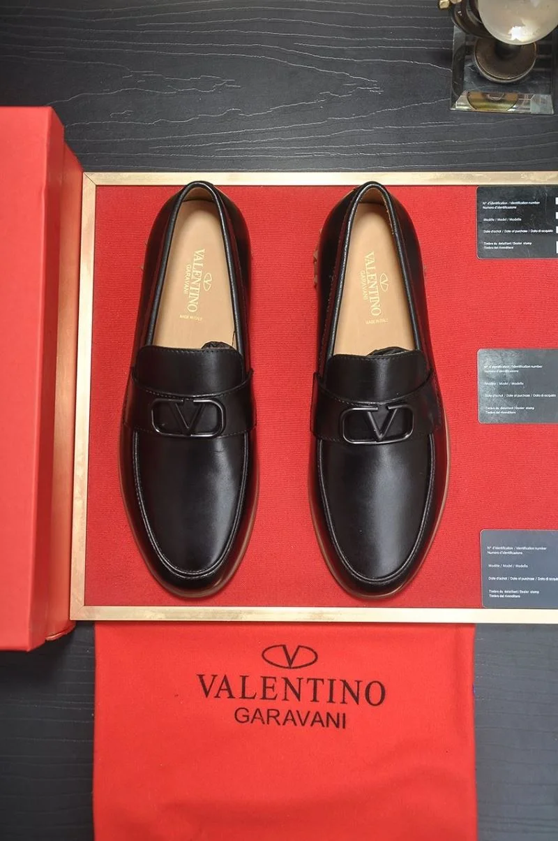 Valentino Low Shoes Supportive 36978