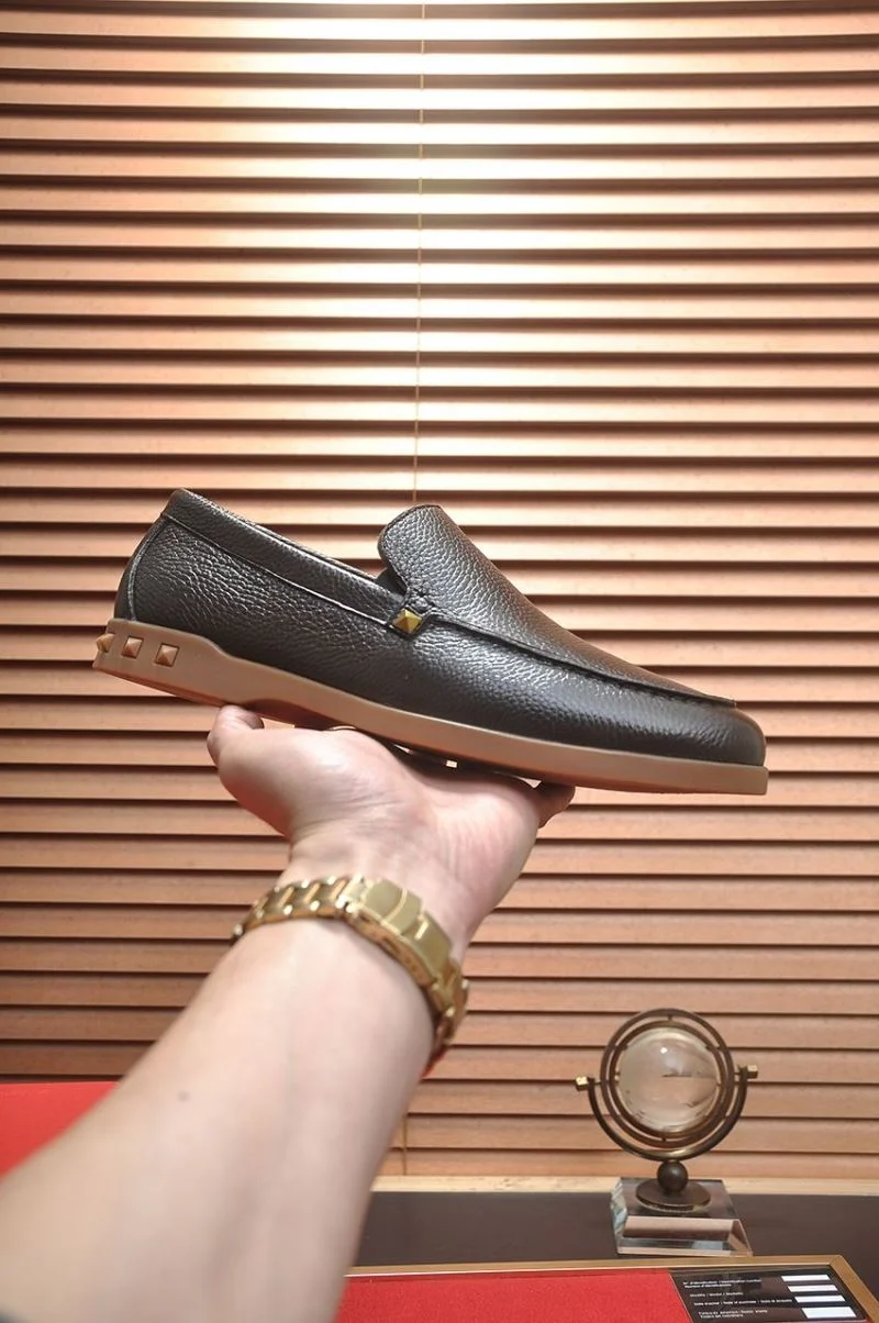 Youthful Valentino Low Shoes 36974