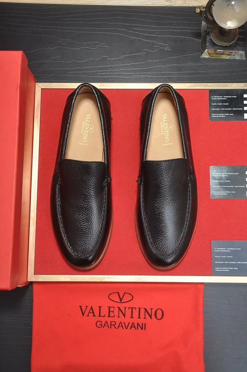 RelaxedFit Valentino Low Shoes 36977