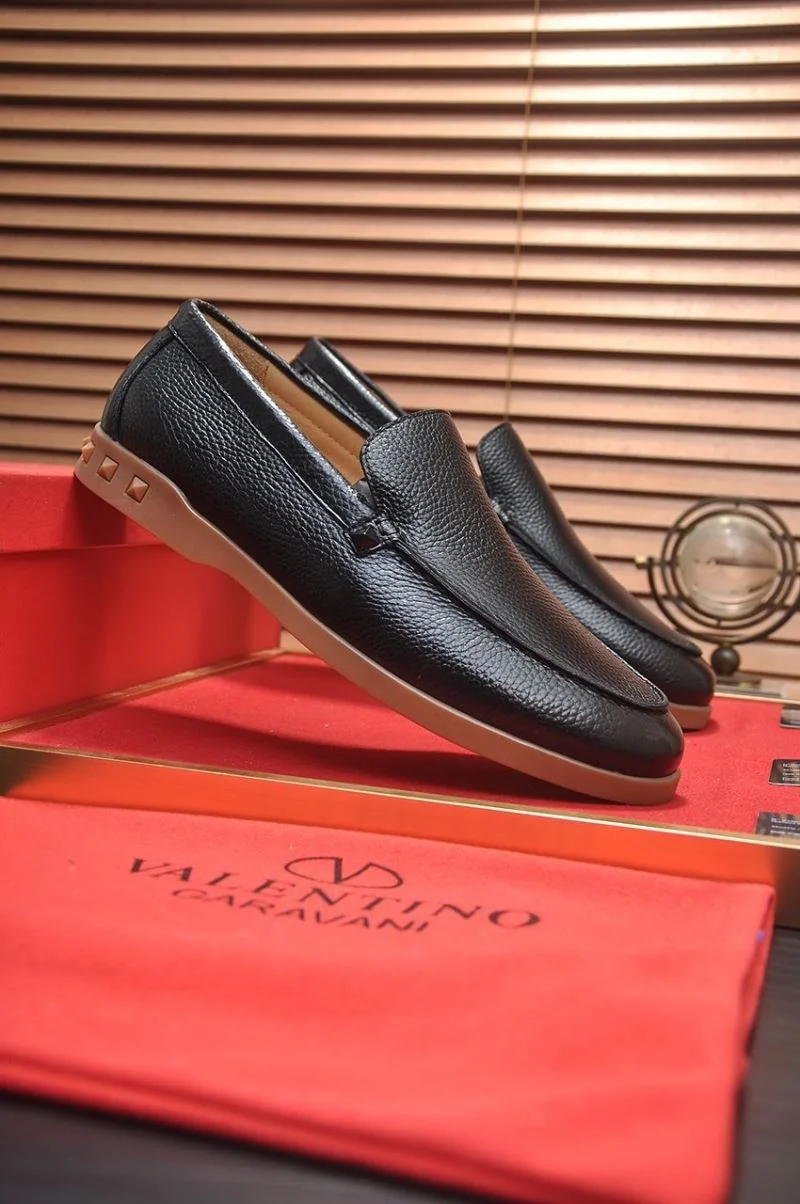 RelaxedFit Valentino Low Shoes 36977