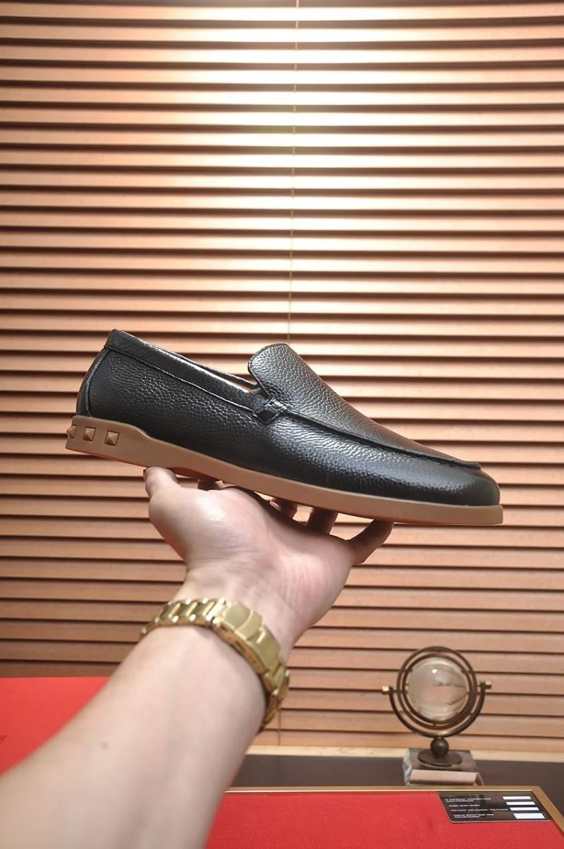 RelaxedFit Valentino Low Shoes 36977