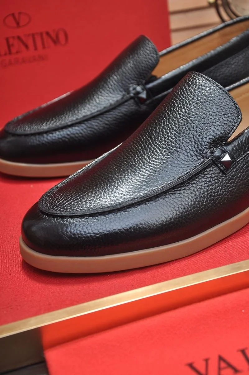 RelaxedFit Valentino Low Shoes 36977