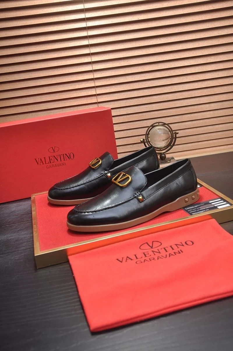 Valentino Low Shoes ModernLook 36973