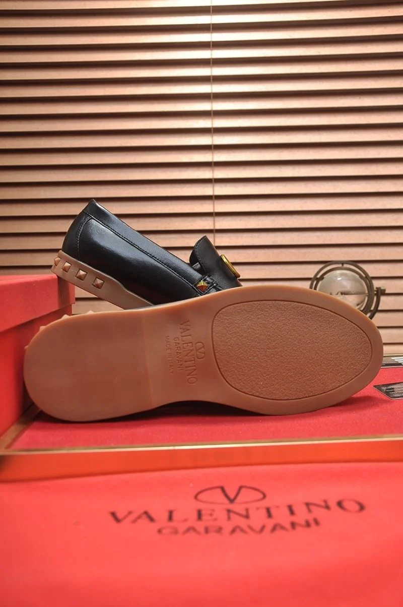 Valentino Low Shoes ModernLook 36973