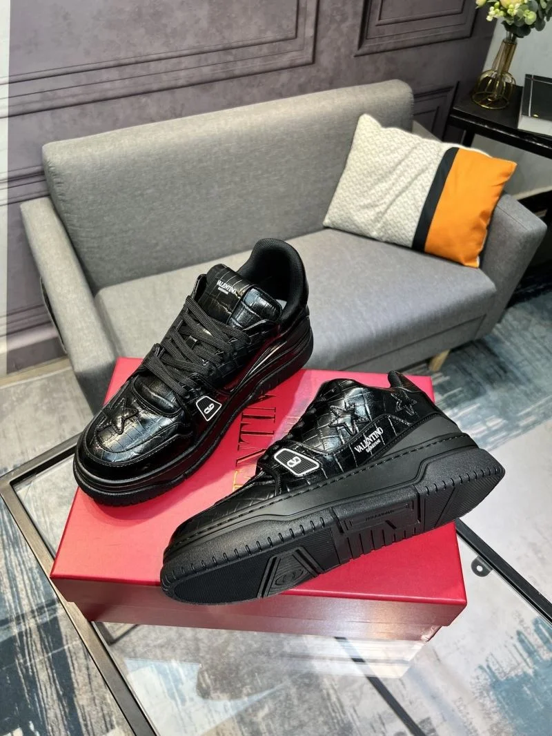 Stretchable Valentino Low Shoes 36966
