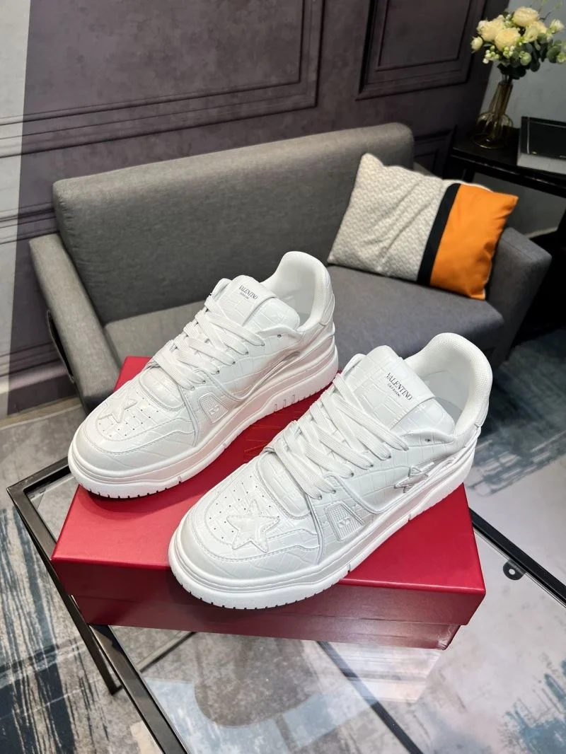 Popular Valentino Low Shoes 36960