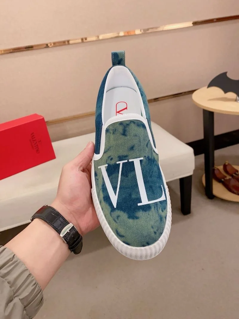 Valentino Low Shoes Classic 36958