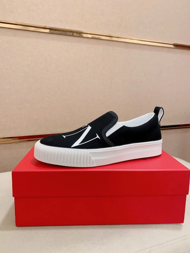 Valentino Low Shoes Attractive 36951