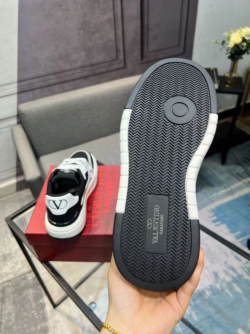 Valentino Low Shoes Stretchable 36961