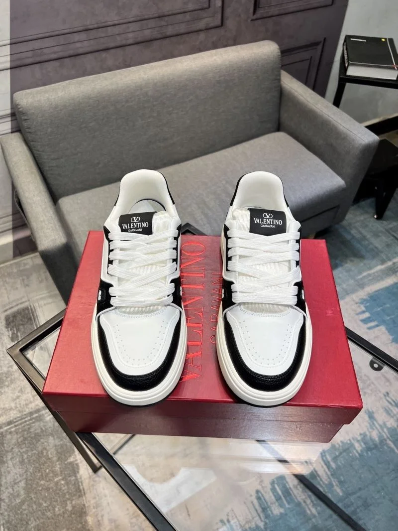 HighPerformance Valentino Low Shoes 36970