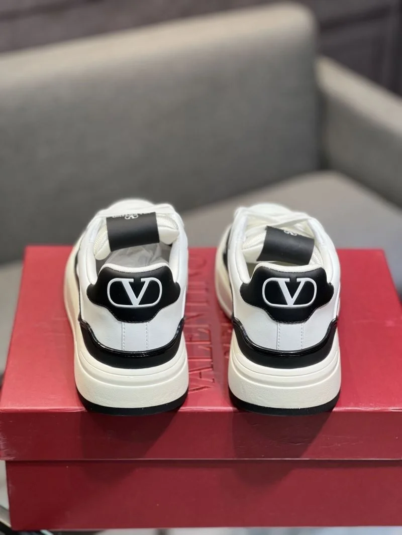 HighPerformance Valentino Low Shoes 36970