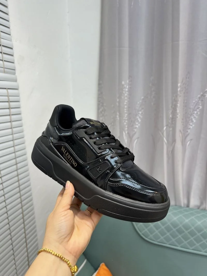 WrinkleFree Valentino Low Shoes 36963