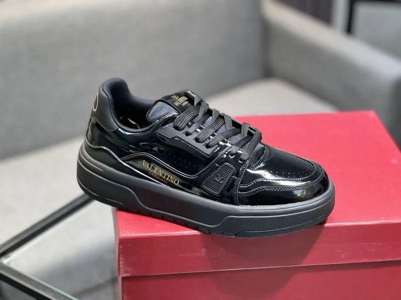 WrinkleFree Valentino Low Shoes 36963