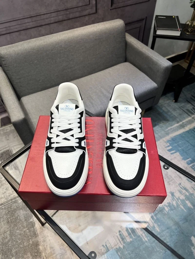 Affordable Valentino Low Shoes 36955