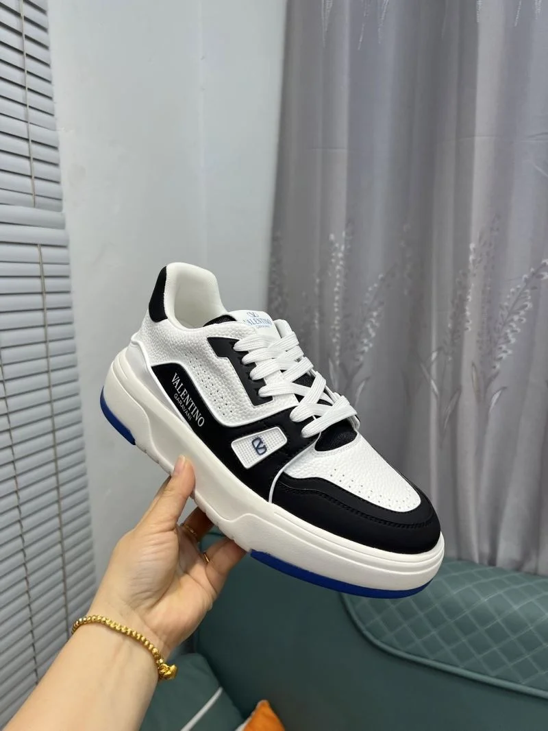 Affordable Valentino Low Shoes 36955