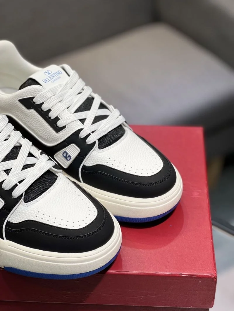 Affordable Valentino Low Shoes 36955