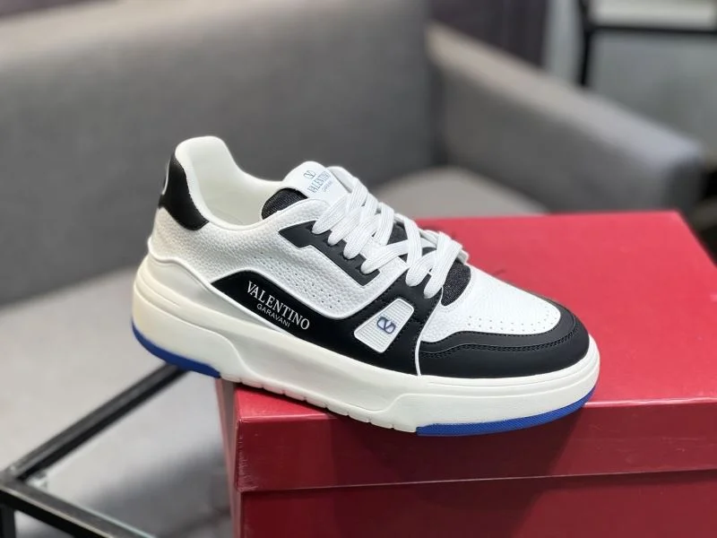Affordable Valentino Low Shoes 36955