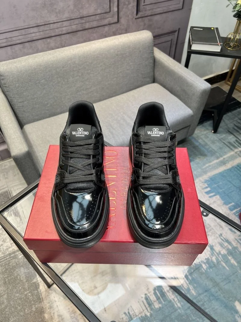 Valentino Low Shoes Vibrant 36956