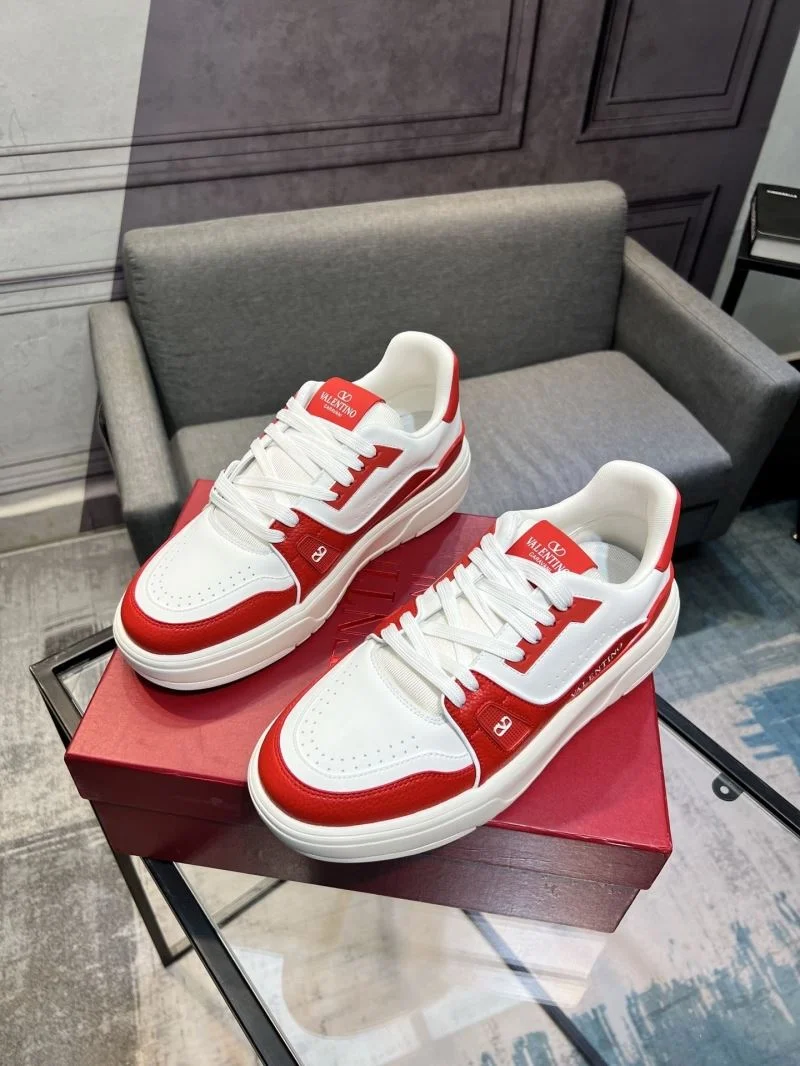 Supportive Valentino Low Shoes 36962