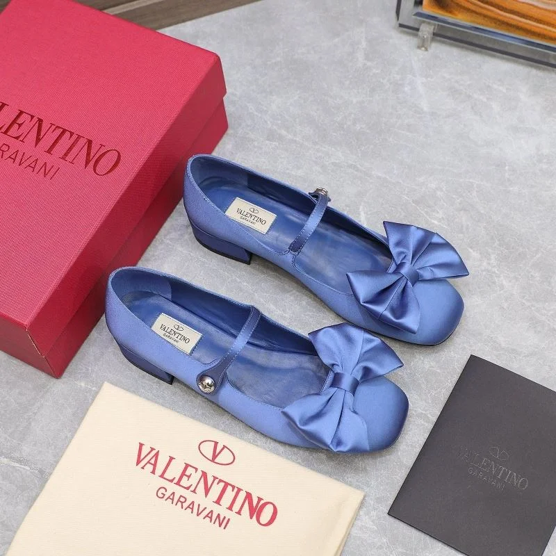 Trendy Valentino Low Shoes 37097