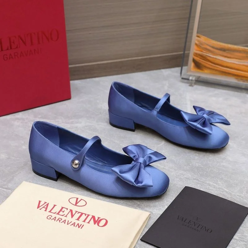 Trendy Valentino Low Shoes 37097