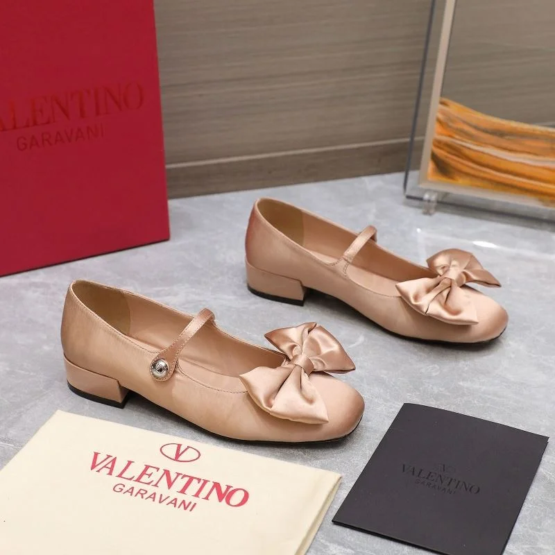 Colorful Valentino Low Shoes 37098