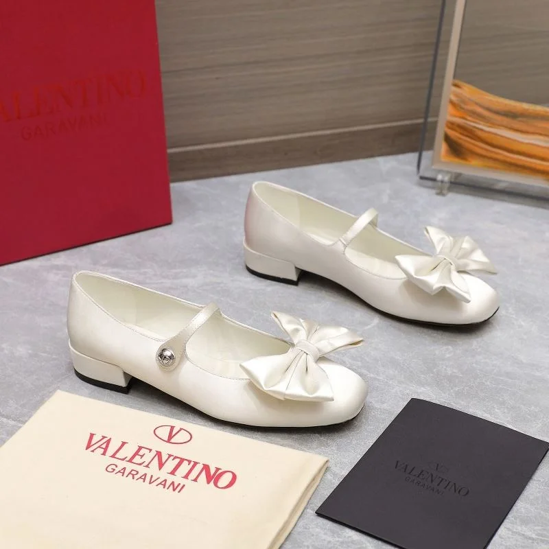 Valentino Low Shoes Vibrant 37078