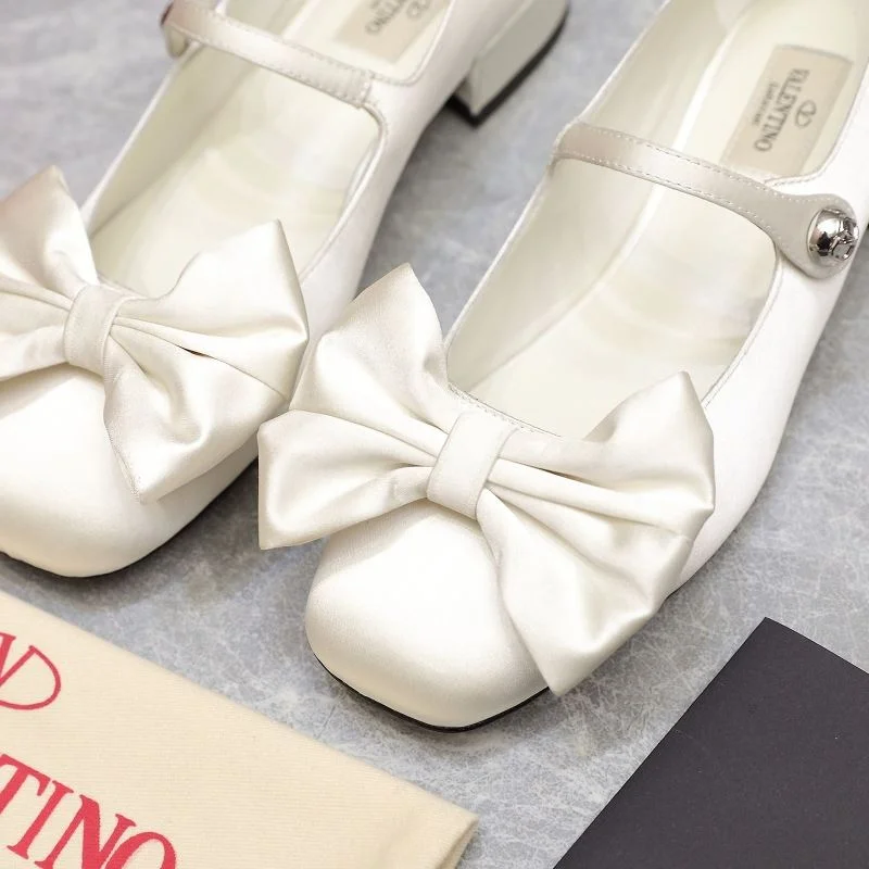 Valentino Low Shoes Vibrant 37078