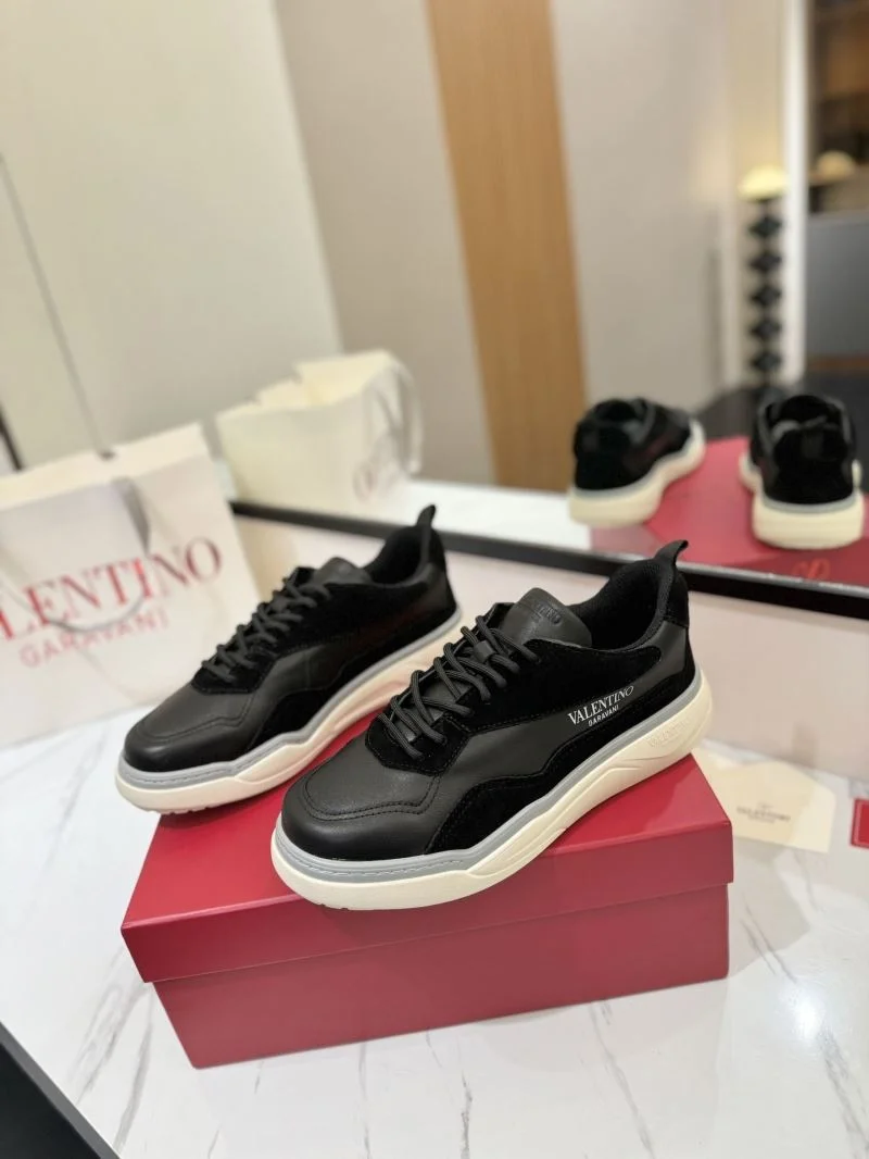 Valentino Low Shoes Breathable 37099