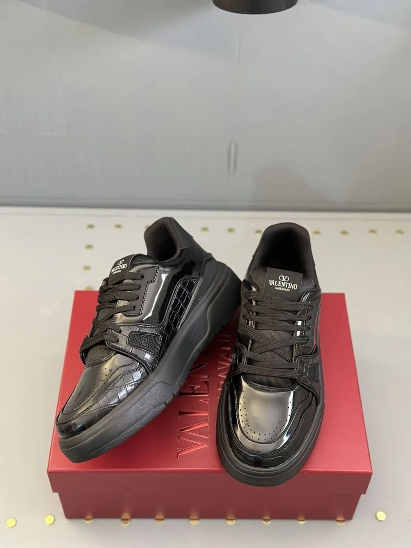 Valentino Low Shoes Functional 36210