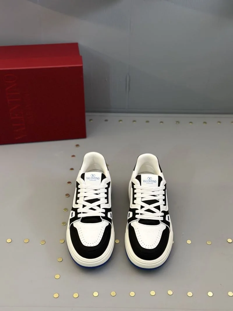 Valentino Low Shoes Sophisticated 36184