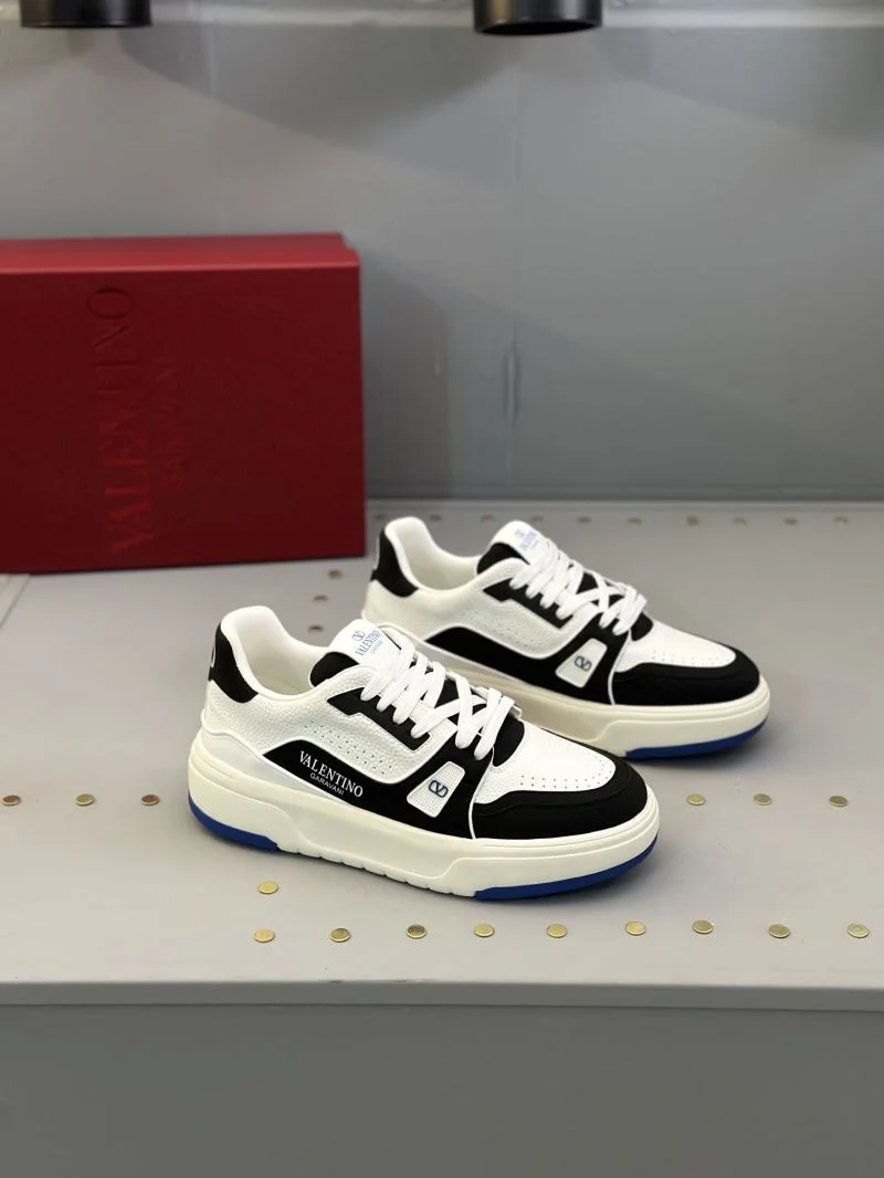 Valentino Low Shoes Sophisticated 36184