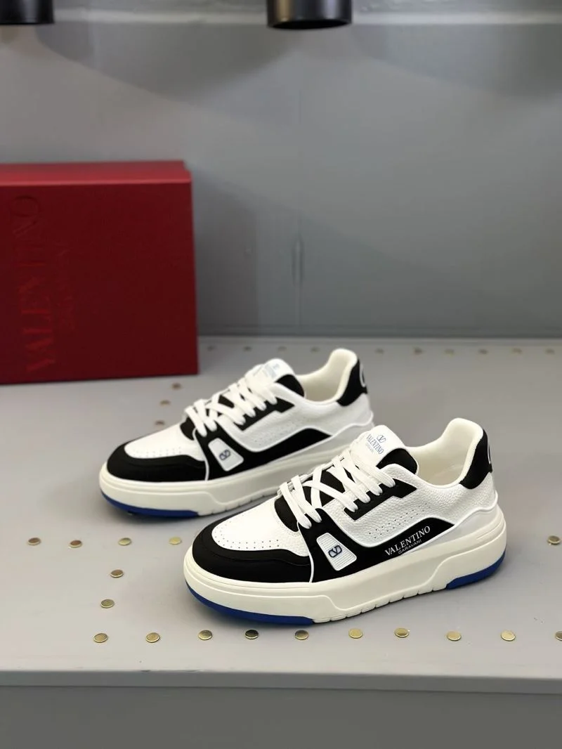Valentino Low Shoes Sophisticated 36184