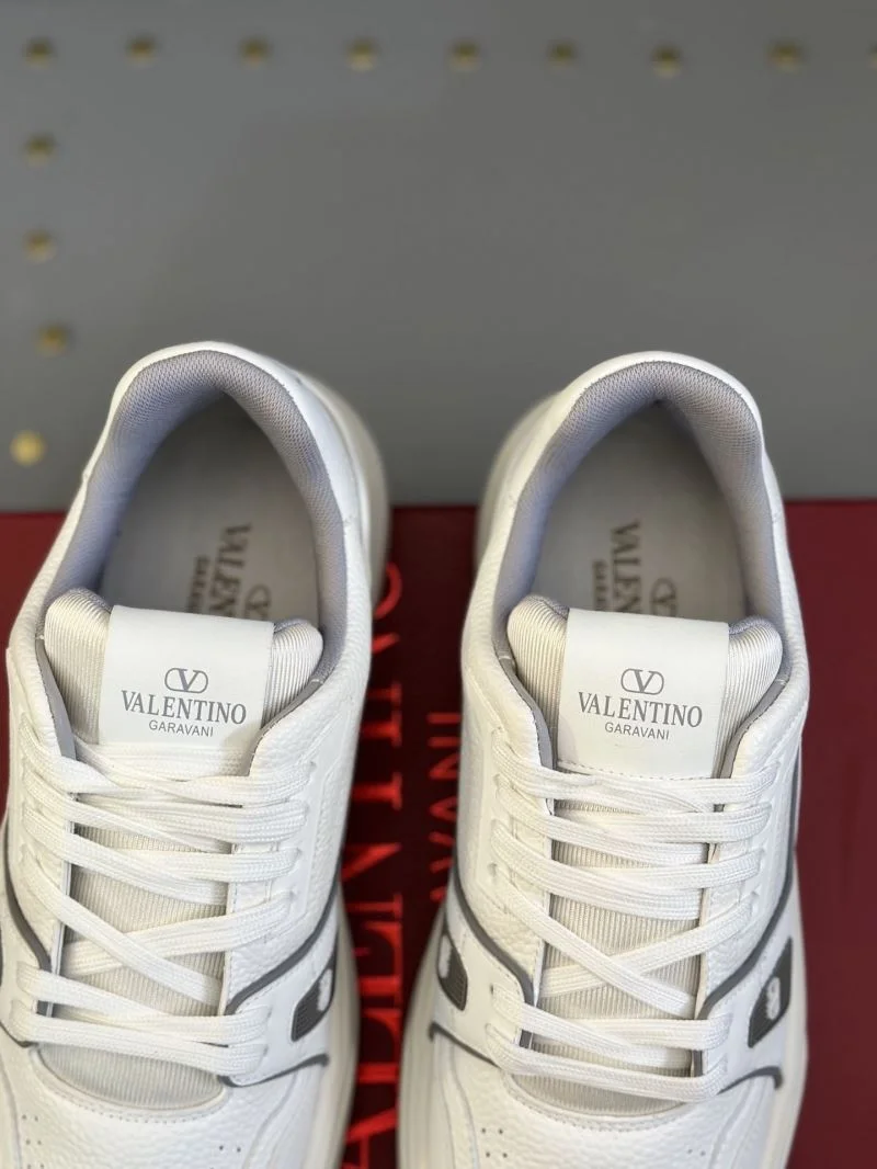 Valentino Low Shoes Trendsetting 36181
