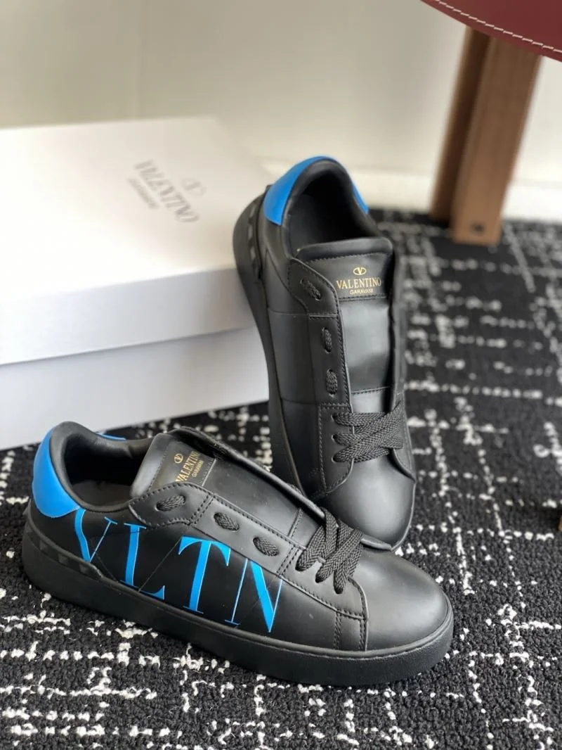 BestValue Valentino Low Shoes 36157