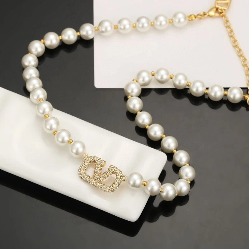 Timeless Valentino Necklaces 213620