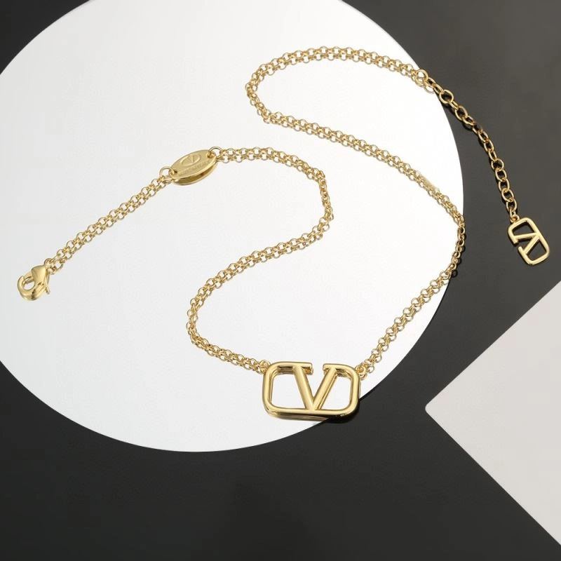 Valentino Necklaces Compact 213610