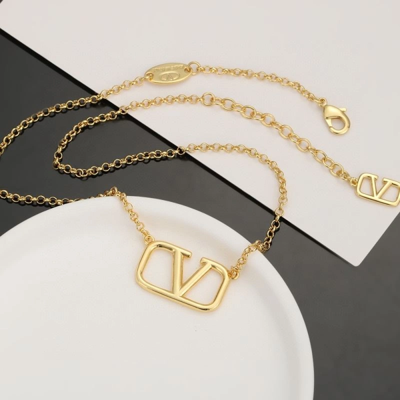 Valentino Necklaces Compact 213610