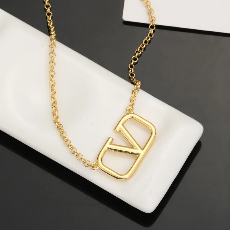 Valentino Necklaces Compact 213610