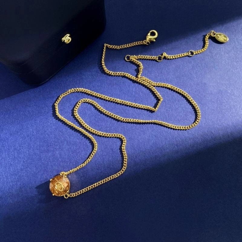 Elegant Valentino Necklaces 214130