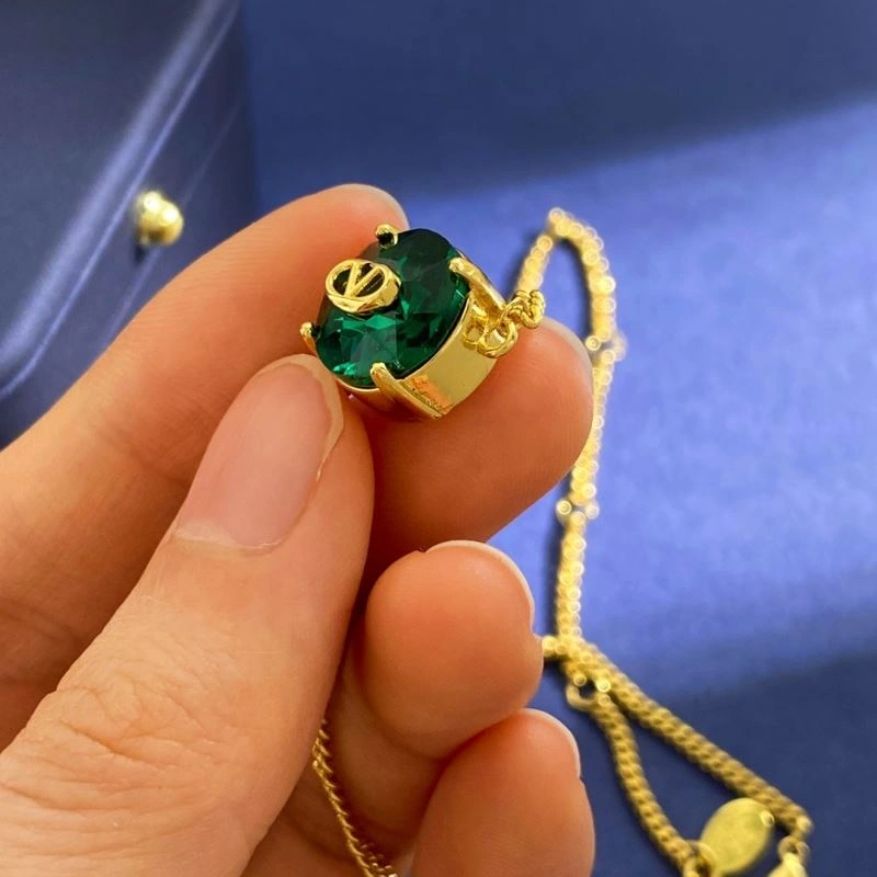 Elegant Valentino Necklaces 214130