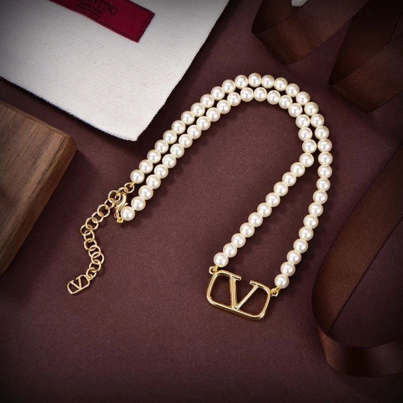 Versatile Valentino Necklaces 212796