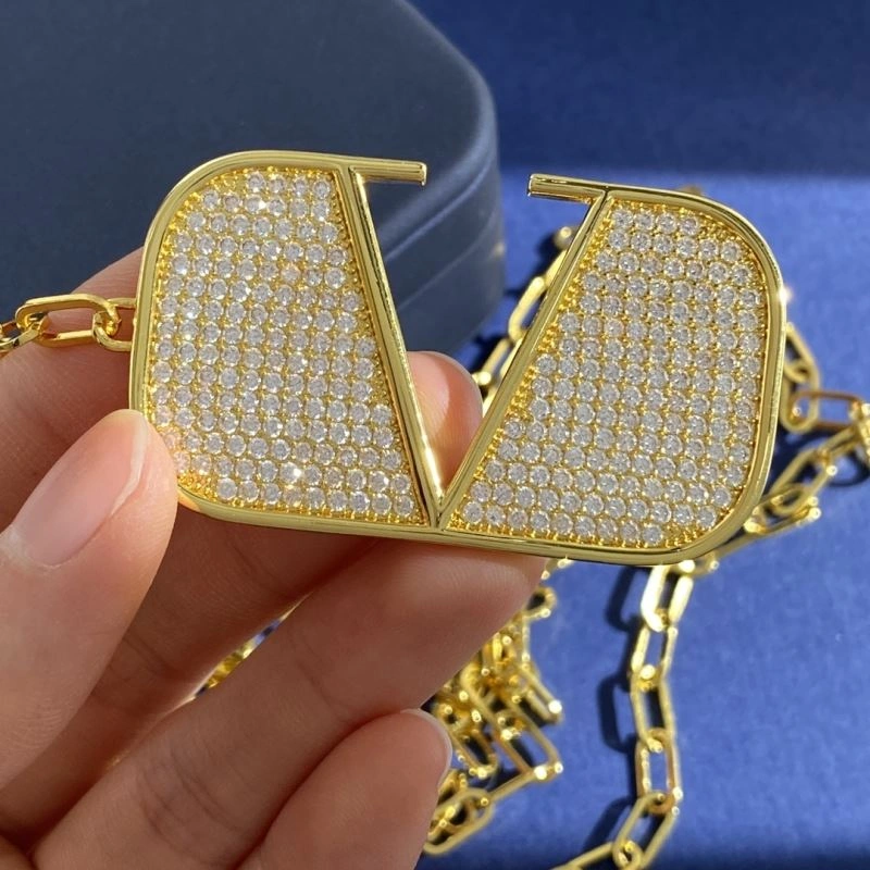 Popular Valentino Necklaces 211645