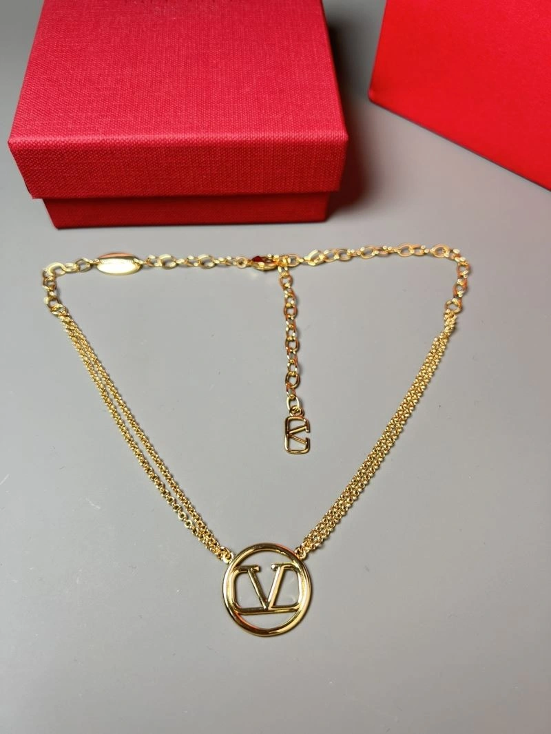 Attractive Valentino Necklaces 211048