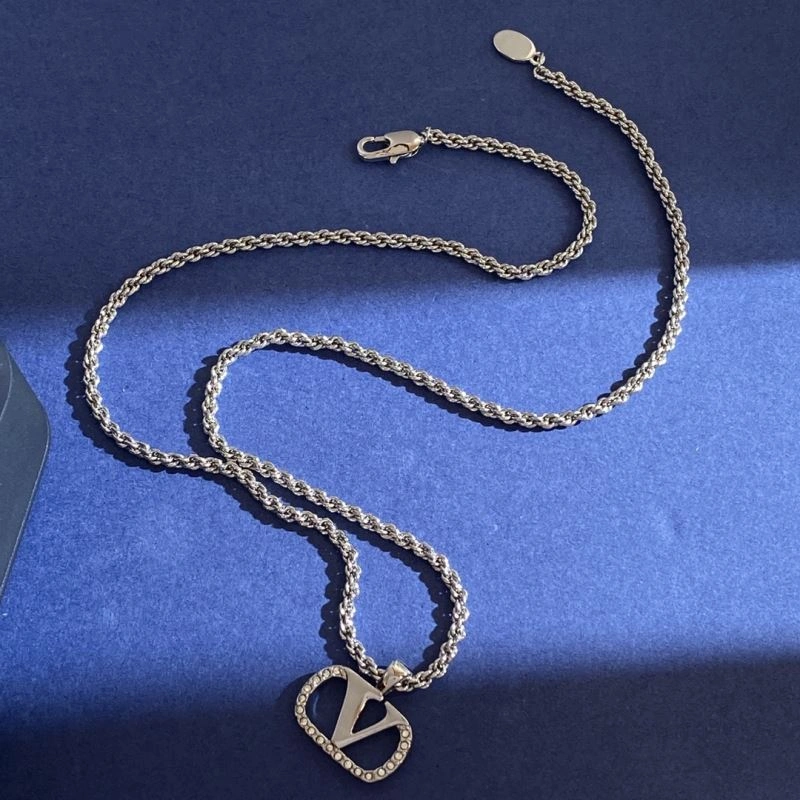 Durable Valentino Necklaces 211039