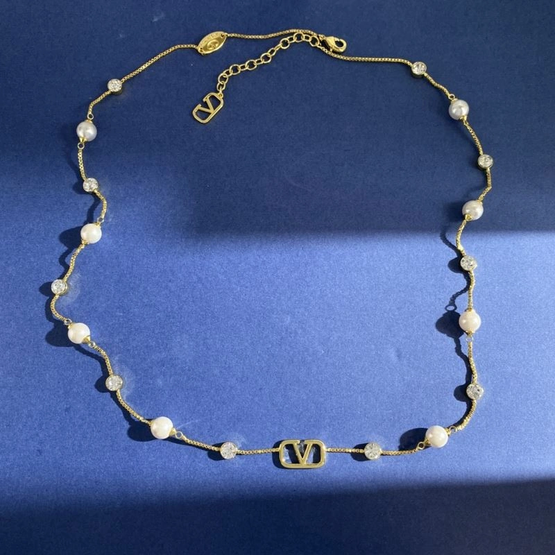 Durable Valentino Necklaces 211030
