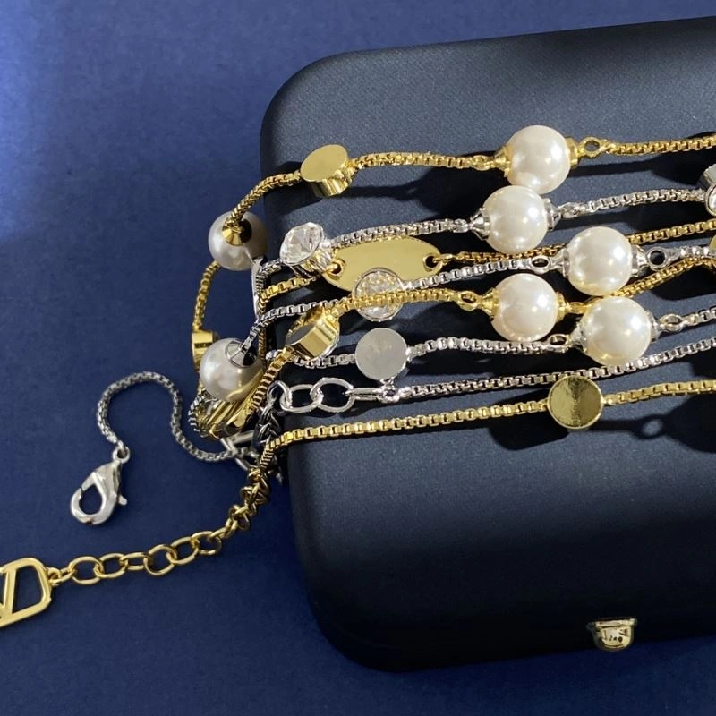Durable Valentino Necklaces 211030