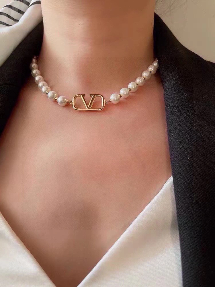 Valentino Necklaces Cozy 211027