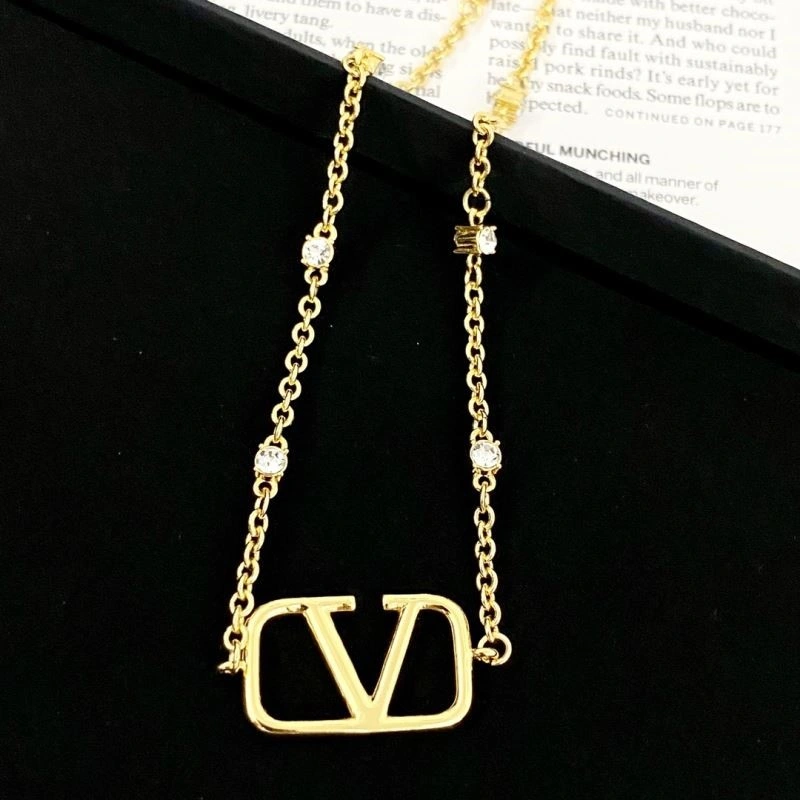 Valentino Necklaces Contemporary 209651